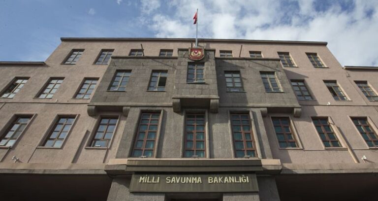 irakin-kuzeyinde-13-pkkli-terorist-etkisiz-hale-getirildi-qQJBJztw.jpg