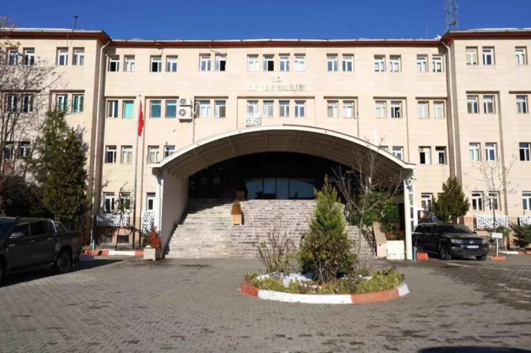 sirnakta-7-bolge-gecici-ozel-guvenlik-bolgesi-ilan-edildi-9Z3xS4Rp.jpg
